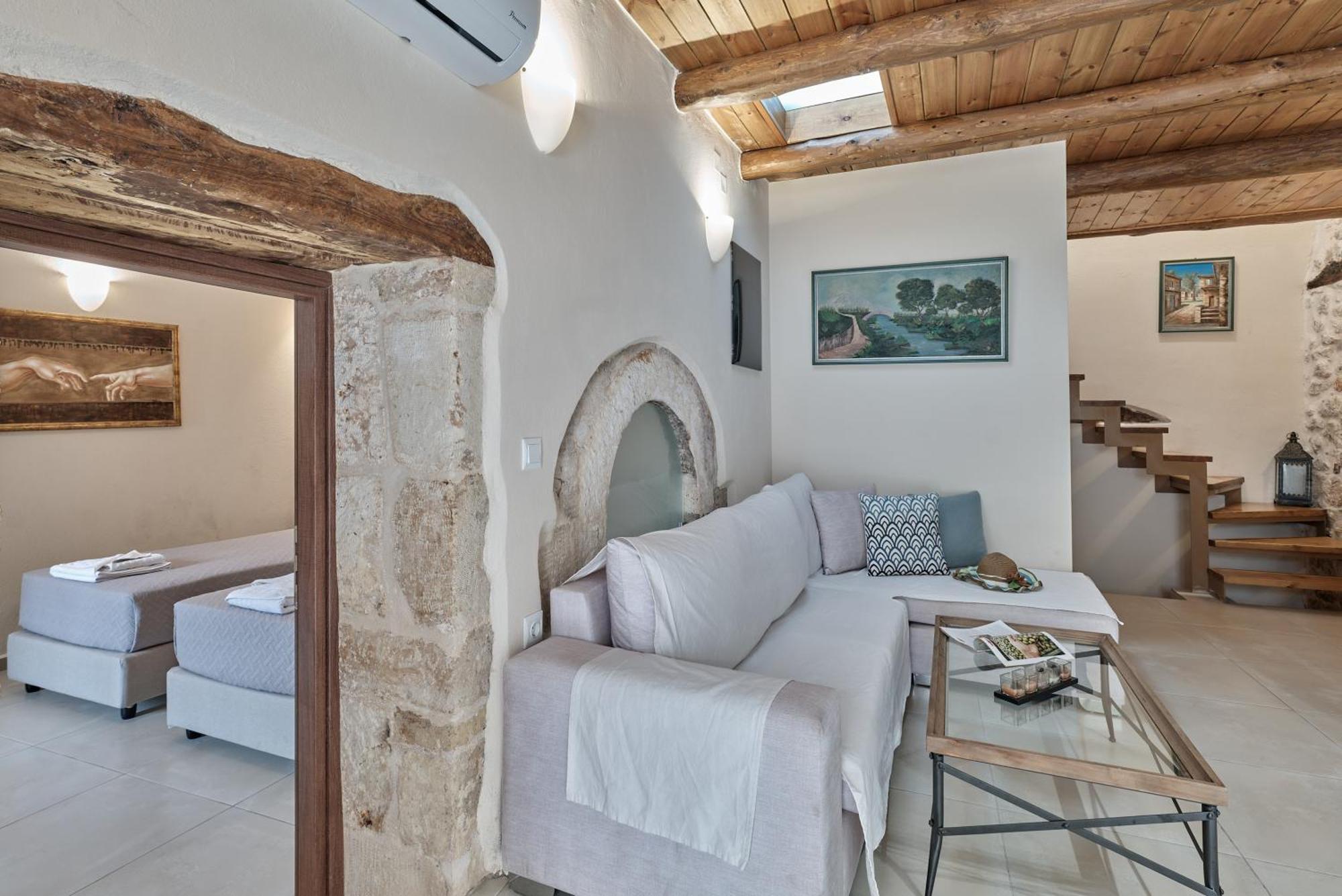 Stone Villa With Swimming Pool-Bbq! Melidhónion エクステリア 写真